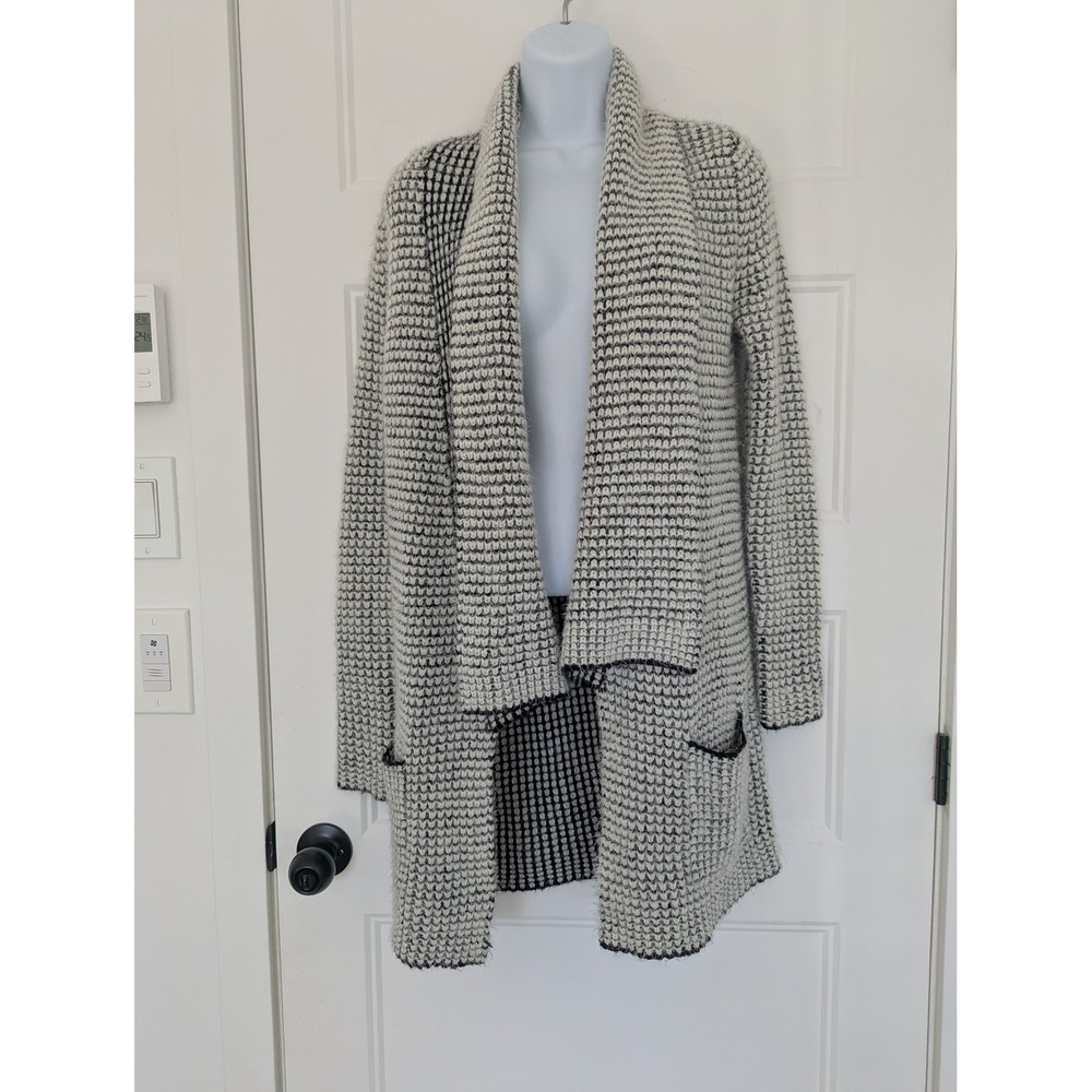 Princess Vera Wang Cardigan Womens XS Black White Waffle Knit Open Front Sweater